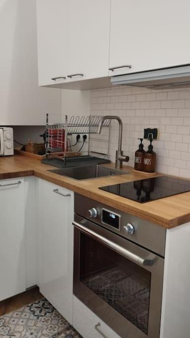 Petit Centre-ville Apartment